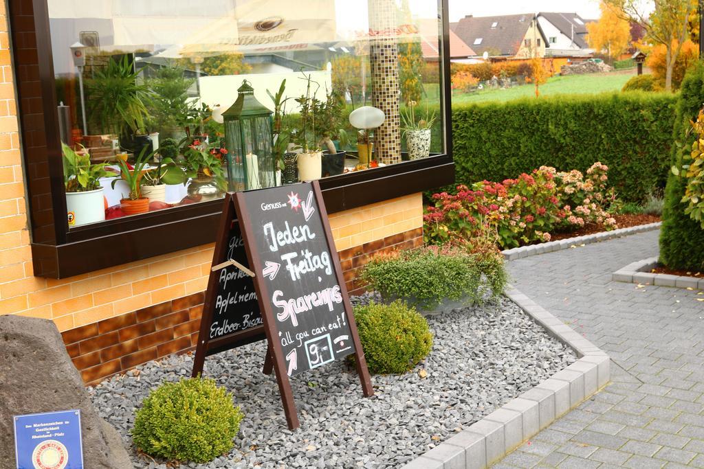 Hotel Restaurant Gilles Kollig Exteriör bild